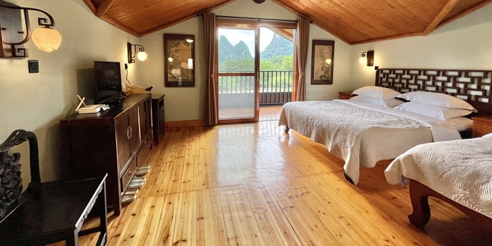 This river view room is a favorite of returning guests to Yangshuo Mountain Retreat.