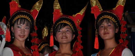 Shaxi-old-theatre-inn-yunnan-china