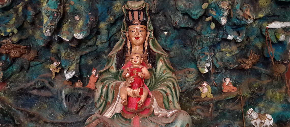 shaxi-yunnan/shaxi-pear-orchard-temple-guanyin